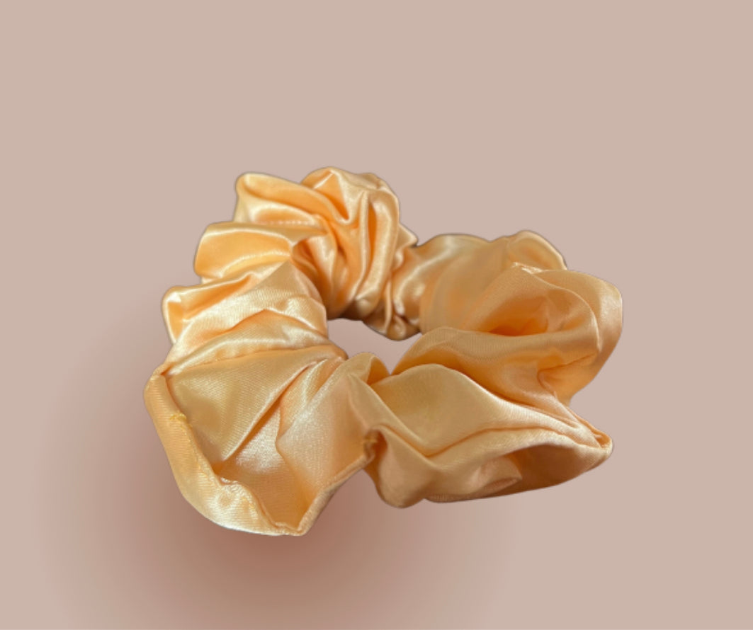 schrunchie, gold