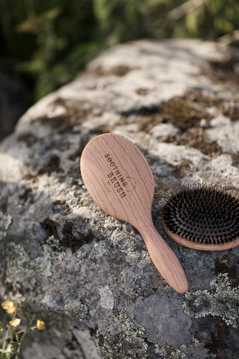 Soothing brush