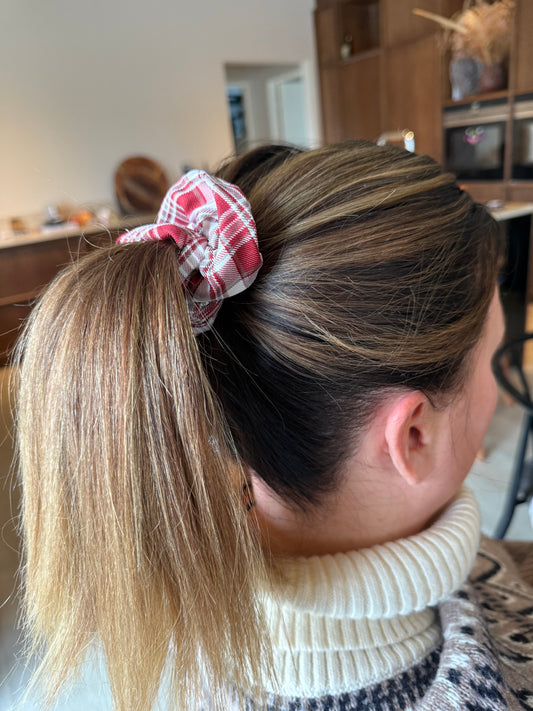 Christmas duo schrunchie 2